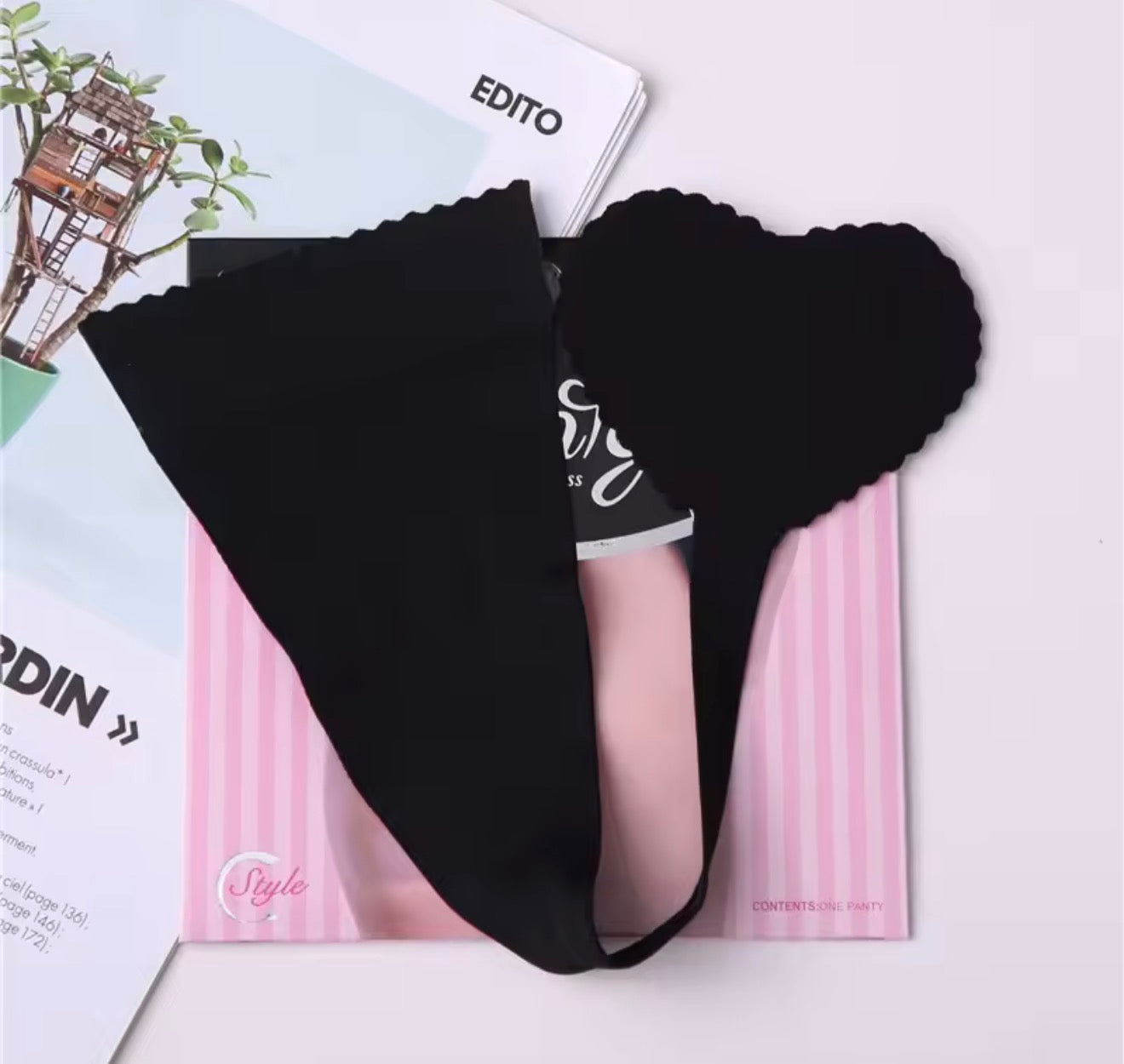 Sorrento suit black/ calcinha adesiva